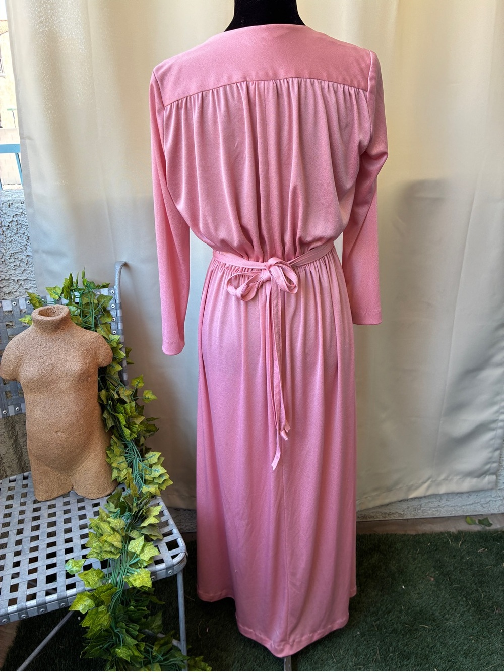 Vintage 70s Grecian Goddess Deep Plunge Pink Medium Maxi Dress - Picture 5 of 13